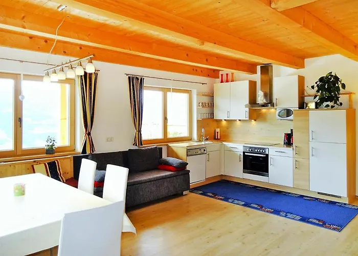 Casa vacanze In Near Lifts Zell am Ziller